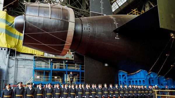 Церемония вывода из эллинга атомной подводной лодки Хабаровск в Северодвинске