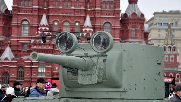 Выставка Город живых историй. Танк Т-26 из коллекции Музея техники Вадима Задорожного Выставка Город живых историй. Танк Т-26 из коллекции Музея техники Вадима Задорожного