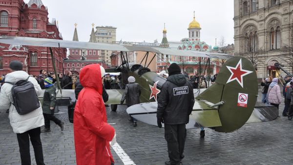 Выставка Город живых историй. Самолёт У-2 из коллекции Музея техники Вадима Задорожного Выставка Город живых историй. Самолёт У-2 из коллекции Музея техники Вадима Задорожного