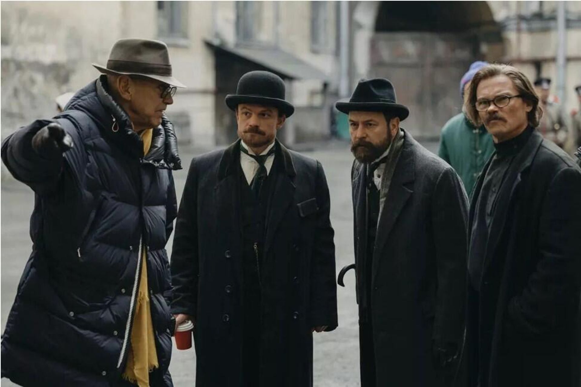 Режиссёр Андрей Кончаловский на съемках сериала Хроники русской революции - РИА Новости, 1920, 15.11.2025