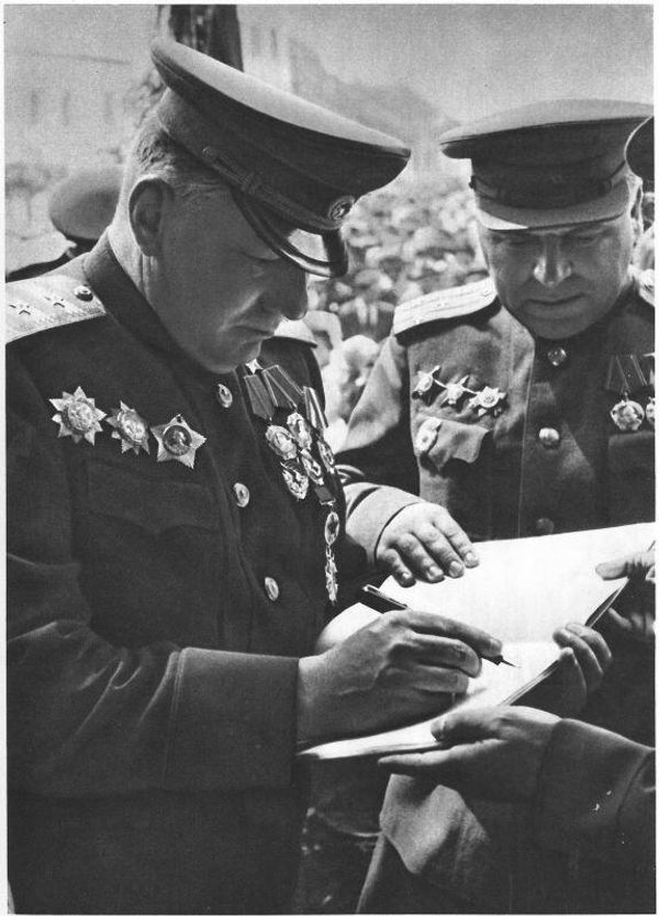 Командарм-40 Филипп Жмаченко. Прага, 1945 год