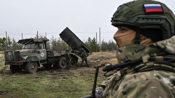 Боевая работа расчета РСЗО Град 83-го самоходного артполка на Краснолиманском направлении СВО Боевая работа расчета РСЗО Град 83-го самоходного артполка на Краснолиманском направлении СВО