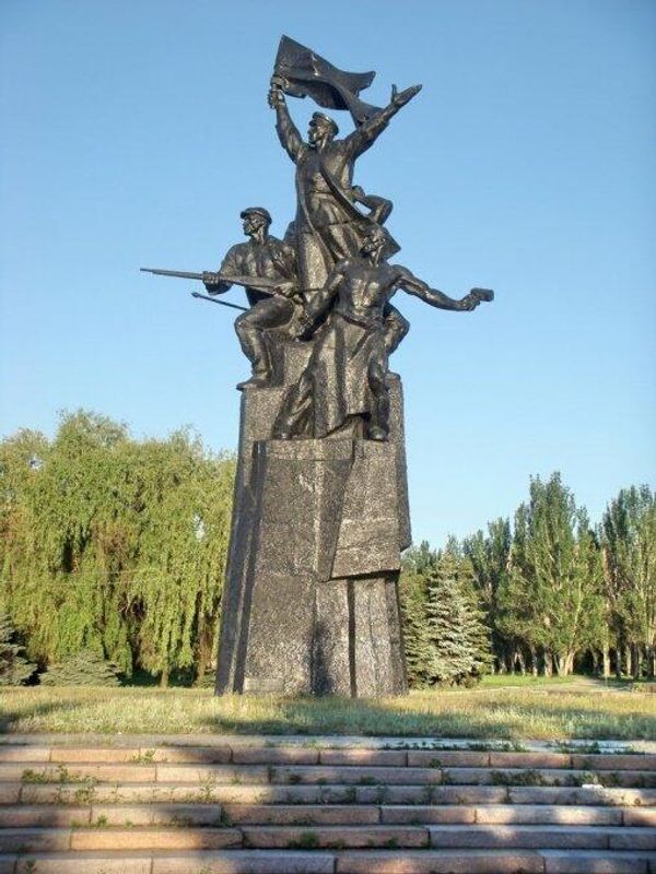 Памятник героям Горловского восстания