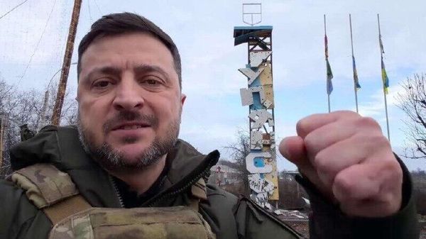 Целая операция по прорыву ВСУ в Купянск с переброской подмоги с других направлений ради личного пиара Зеленского может обернуться ещё большей катастрофой на фронтах