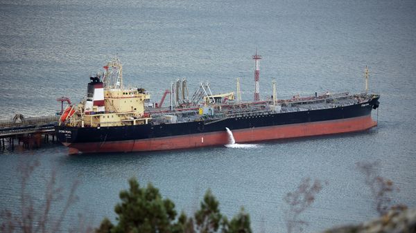 Нефтяной терминал в порту Новороссийска