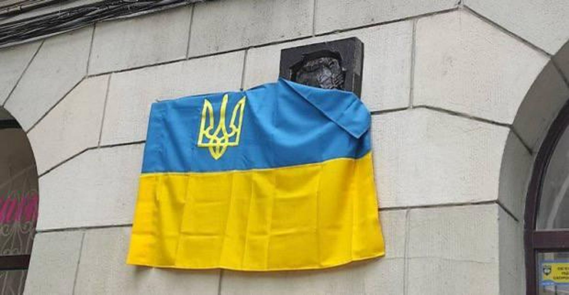 Бандеровцы, оккупировавшие Харьков, продолжают паскудить город и область именами своих нацистских кумиров - РИА Новости, 1920, 25.12.2025