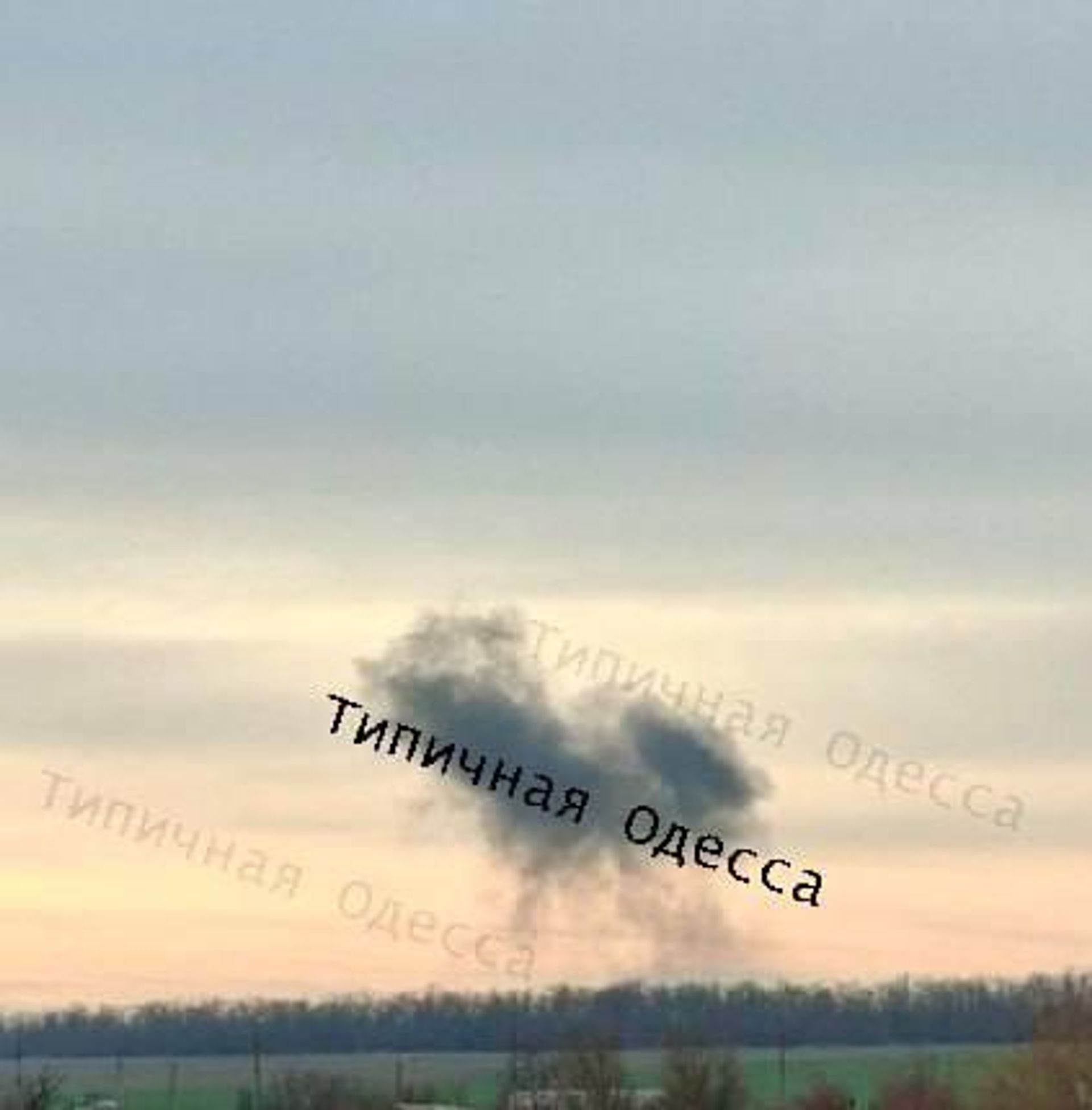 Кадры прилета в районе Овидиополя Одесской области - РИА Новости, 1920, 26.12.2025
