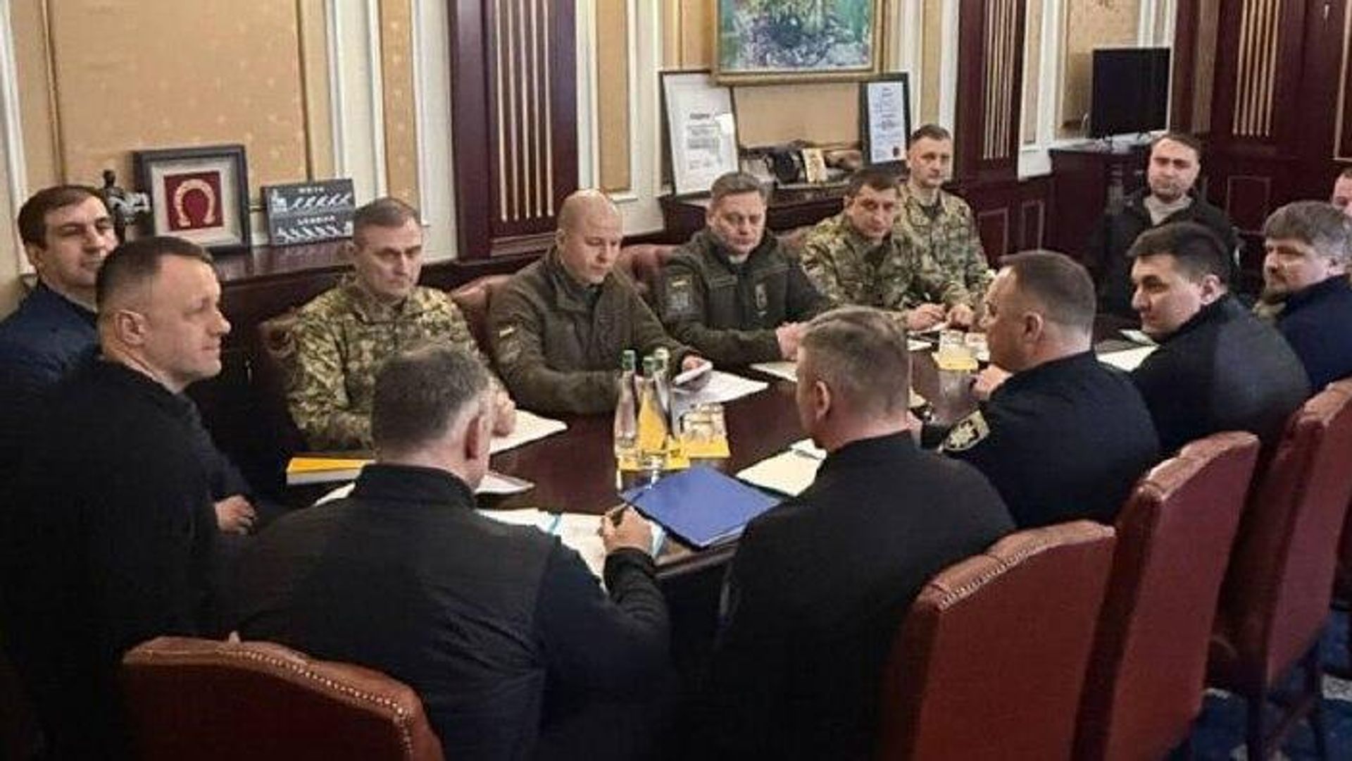 Новый глава Офиса Зеленского Кирилл Буданов* заявил о подготовке решений для борьбы с коррупцией в системе ТЦК, а также с самоволками в армии Новый глава Офиса Зеленского Кирилл Буданов* заявил о подготовке решений для борьбы с коррупцией в системе ТЦК, а также с самоволками в армии - РИА Новости, 1920, 10.01.2026