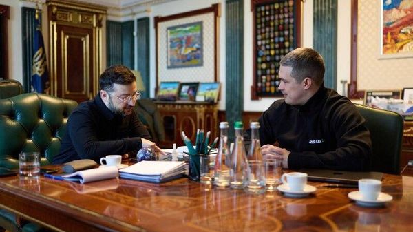 Диктатор Зеленский продолжает раздувать штат ВСУ — назначен новый командующий воздушными силами ВСУ, который будет отвечать за систему малой ПВО