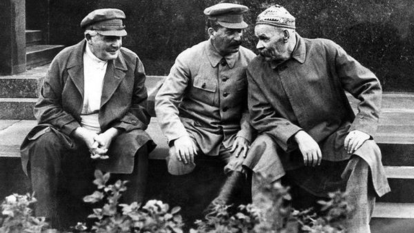 Енукидзе, Сталин и Горький Енукидзе, Сталин и Горький
