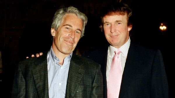 ‼ Трамп недоволен тем, что постоянно упоминается в файлах Эпштейна