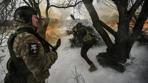 Боевая работа расчета гаубицы Д-30 спецназа Ахмат на Сумском направлении