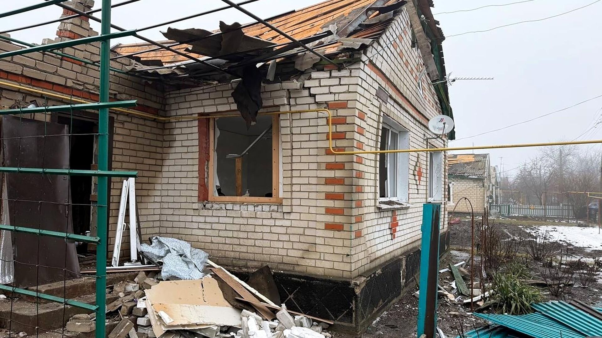 ВСУ атаковали поселок Центральный в ЛНР ВСУ атаковали поселок Центральный в ЛНР - РИА Новости, 1920, 10.05.2026