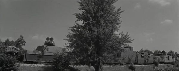 Крепость на колесах. Кадр из фильма Крепость на колесах. Кадр из фильма