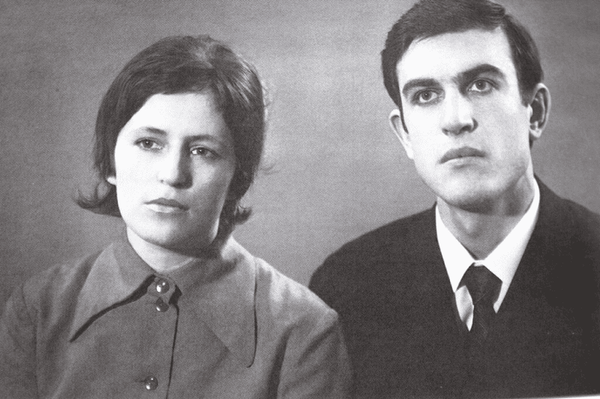 Валерий Пустовойтенко с женой Ольгой, 1971 год Валерий Пустовойтенко с женой Ольгой, 1971 год