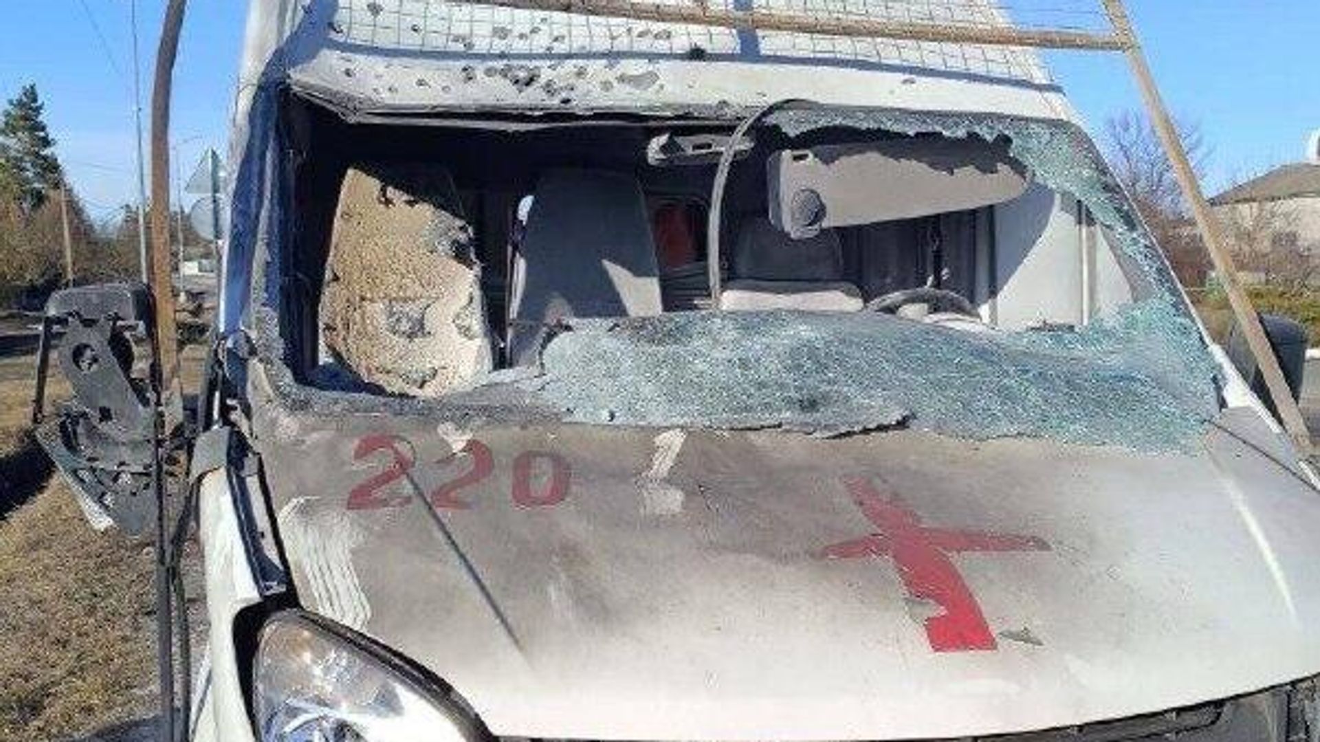 Дрон ВСУ атаковал автомобиль скорой медицинской помощи, сообщил губернатор Белгородской области Вячеслав Гладков: Дрон ВСУ атаковал автомобиль скорой медицинской помощи, сообщил губернатор Белгородской области Вячеслав Гладков: - РИА Новости, 1920, 08.03.2026