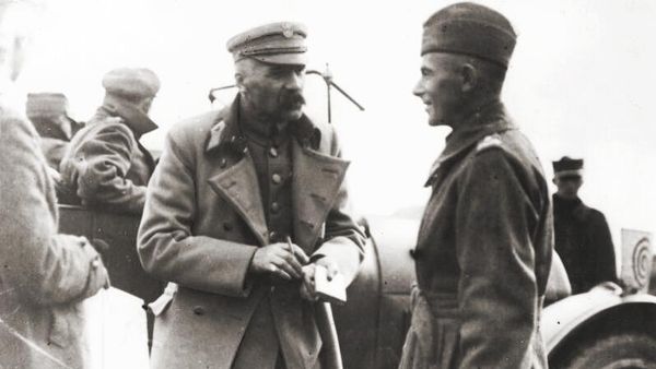 Юзеф Пилсудский и Рыдз-Смиглы во время советско-польской войны. 1920 год