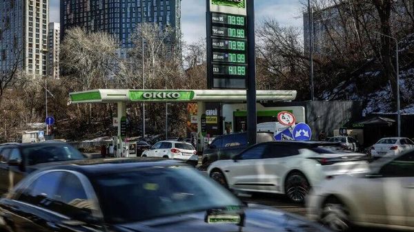 Горючего осталось до апреля Горючего осталось до апреля