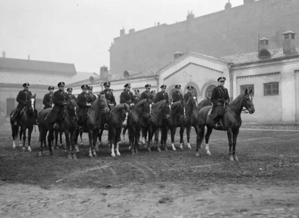 Конный полицейский отряд польской Государственной полиции, 1934 год