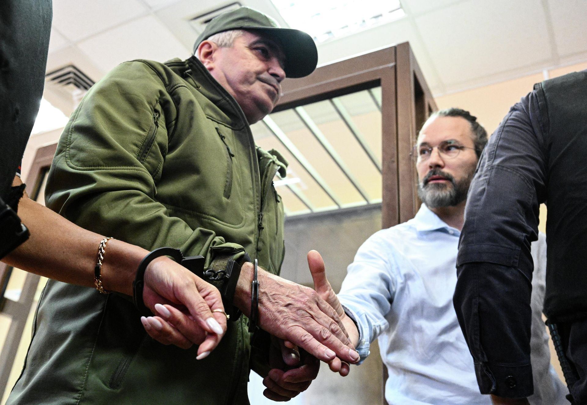 Оглашение приговора  бывшему директору парка Патриот В. Ахмедову - РИА Новости, 1920, 22.04.2026