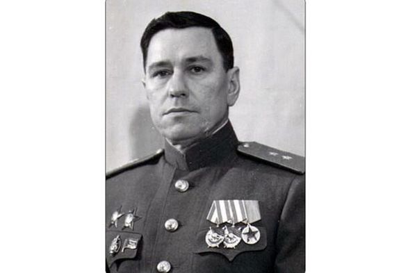 Начальник Главного управления МПВО НКВД Василий Осокин Начальник Главного управления МПВО НКВД Василий Осокин