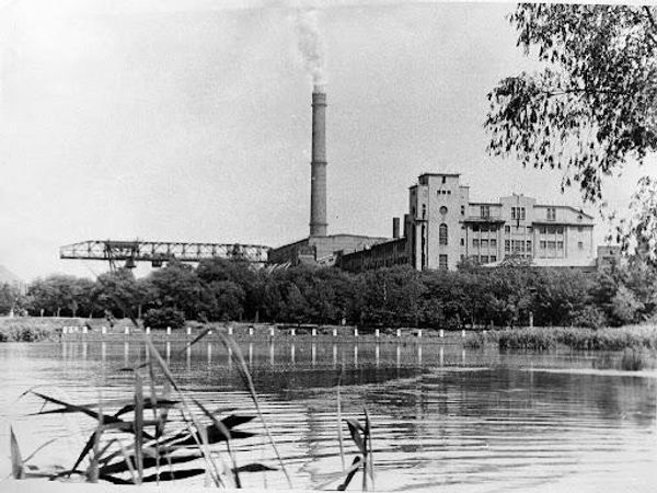 Штеровская ГРЭС в г. Миусинск ЛНР (существовала в 1926-83 годах). Фото из социальных сетей