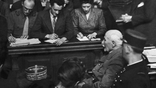 Маршал Филипп Петен во время суда. Париж, июль 1945 года