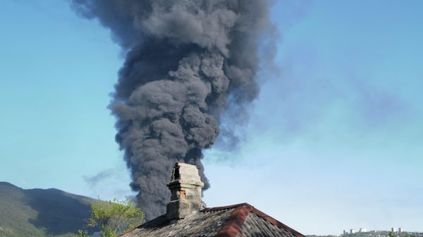 Пожар в Туапсе после атаки ВСУ