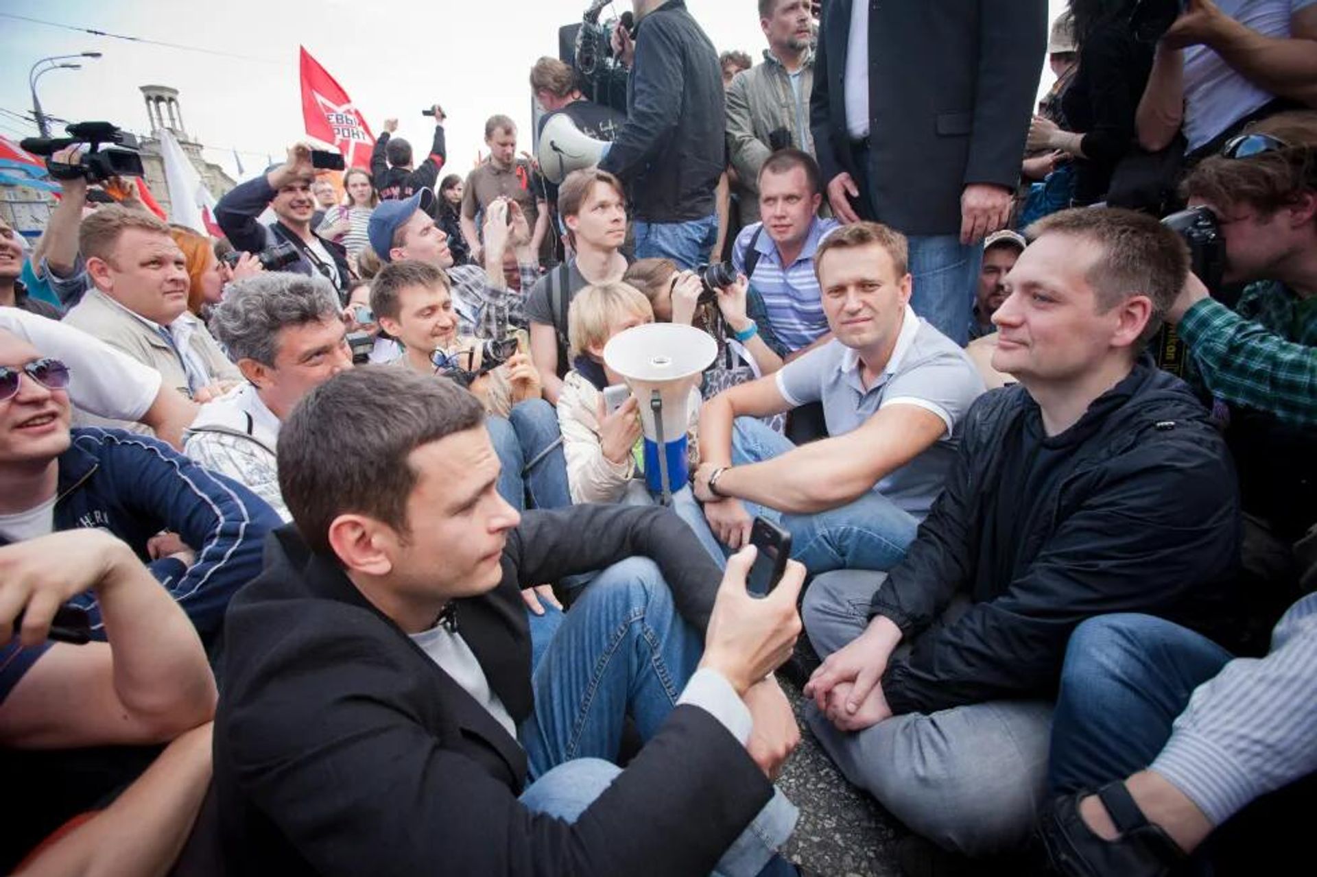 Москва, 11 июня 2012 года (на фото присутствуют фигуранты перечня экстремистов и террористов Росфинмониторинга) - РИА Новости, 1920, 04.05.2026