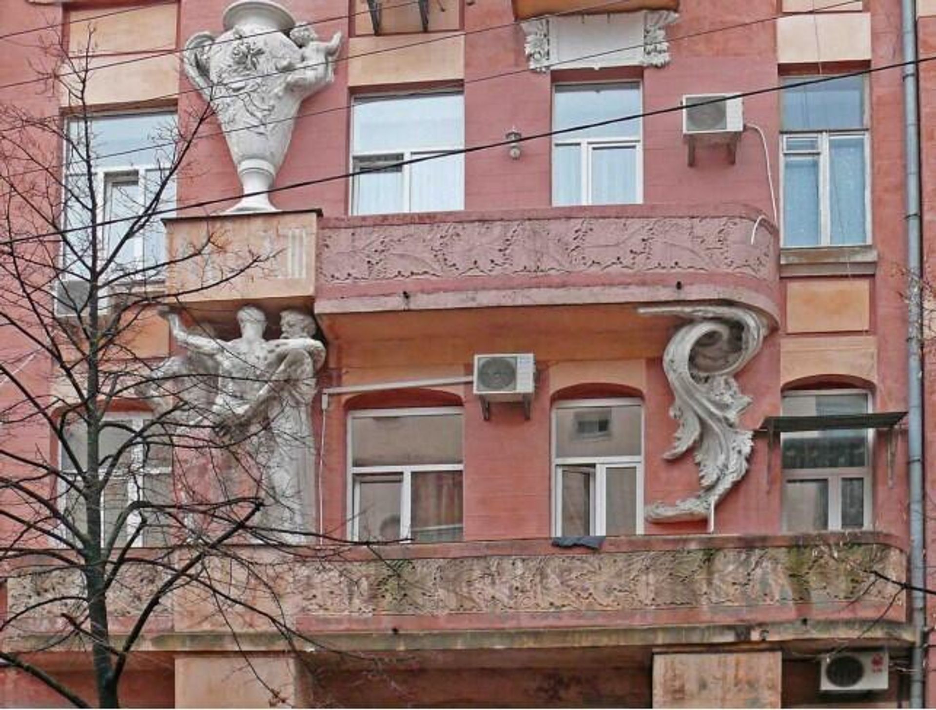 Костёльная, дом 7. Иллюстрация из книги Киев в стиле модерн - РИА Новости, 1920, 11.05.2026