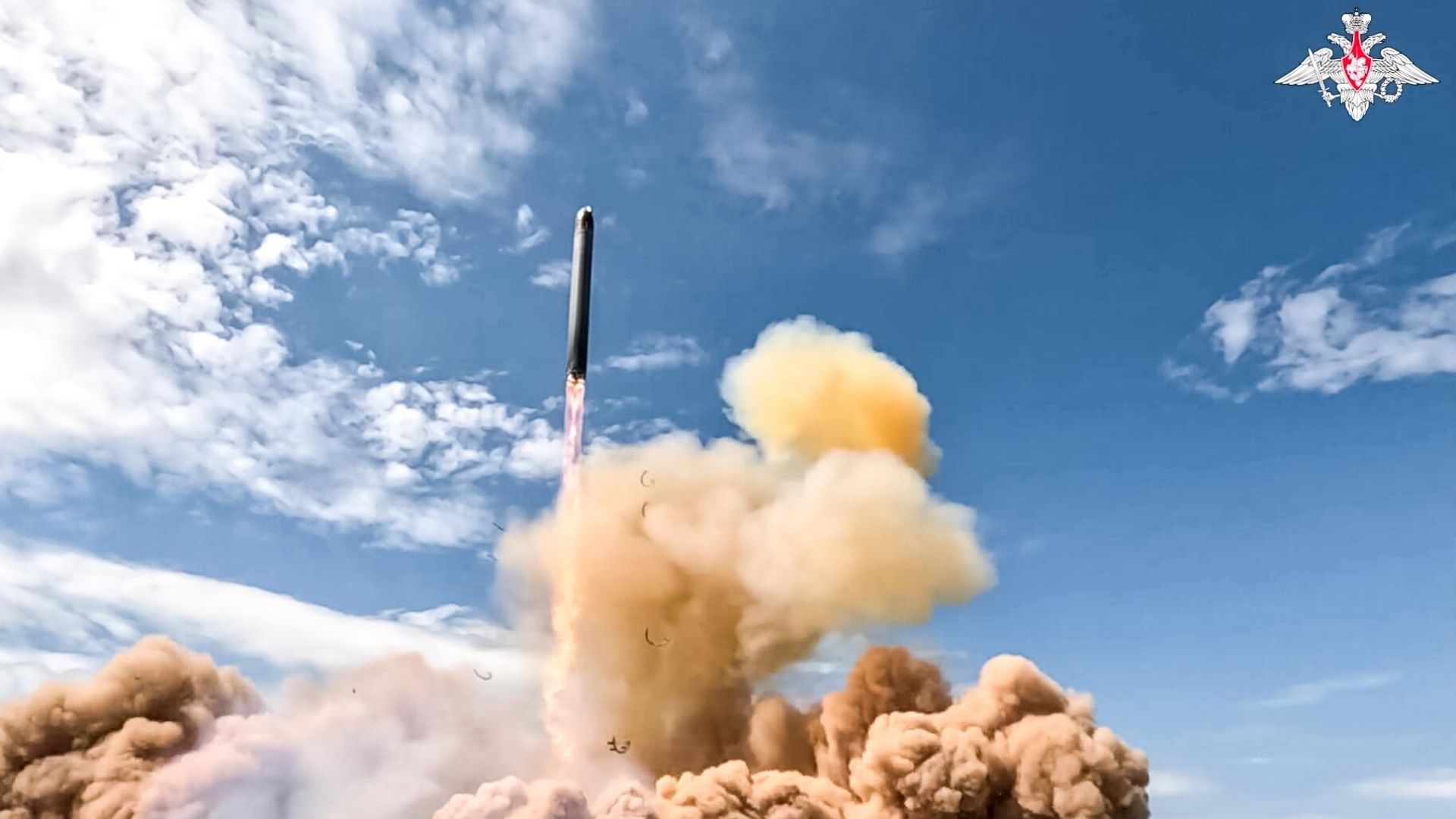 Испытания ракетного комплекса Сармат Испытания ракетного комплекса Сармат - РИА Новости, 1920, 12.05.2026