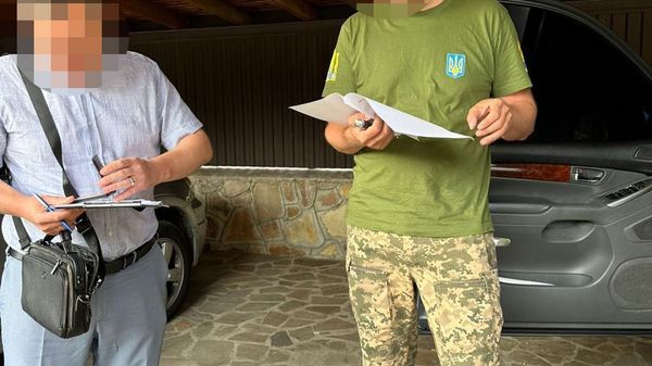 Порохобот* и экс-министр Омелян получил подозрение за уклонение от службы