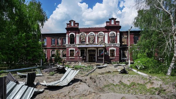 Последствия беспилотной атаки ВСУ в Старобельске (ЛНР)