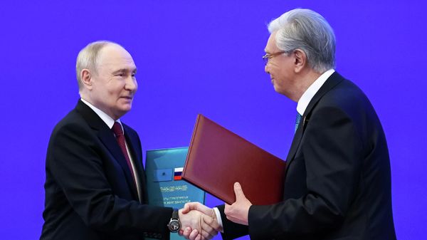 Путин Токаев