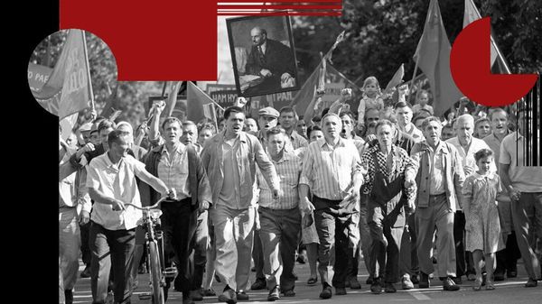 Дорогие товарищи! Кадр из фильма