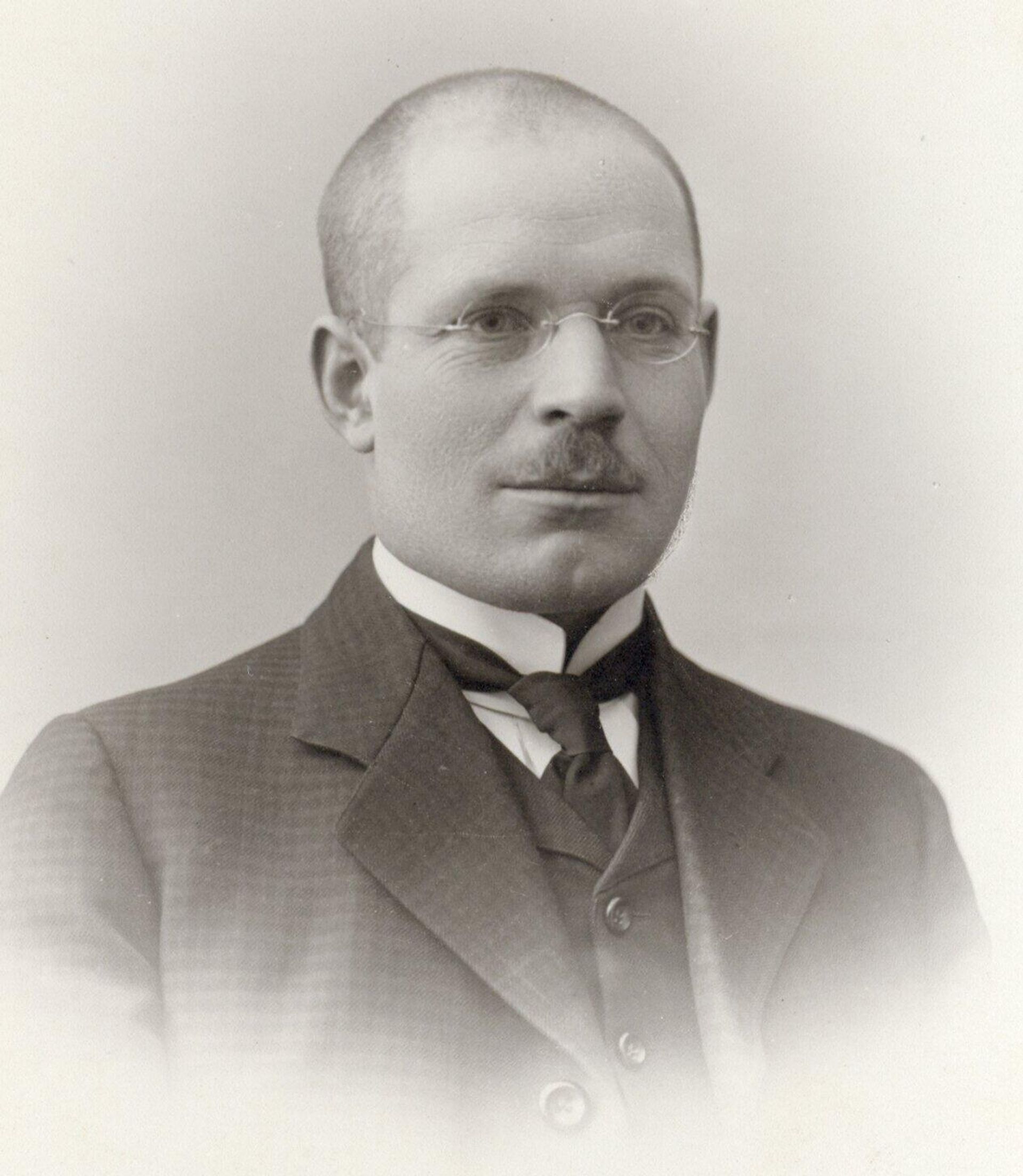 Николай Бурденко, начало XX века - РИА Новости, 1920, 03.06.2026
