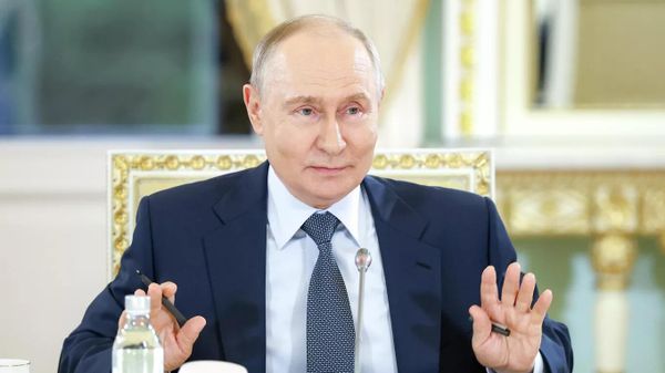 Встреча президента РФ Владимира Путина с руководителями международных информационных агентств