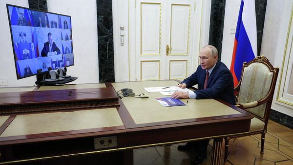 Президент Владимир Путин провел совещание о развитии воссоединенных субъектов РФ