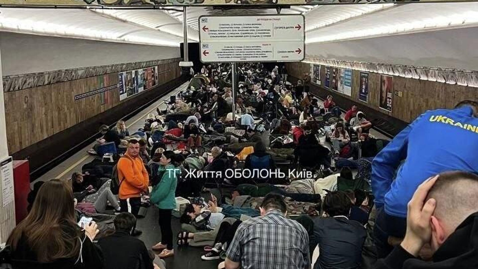 Обстановка на станции метро «Оболонь» в Киеве сегодня ночью Обстановка на станции метро «Оболонь» в Киеве сегодня ночью - РИА Новости, 1920, 01.07.2026