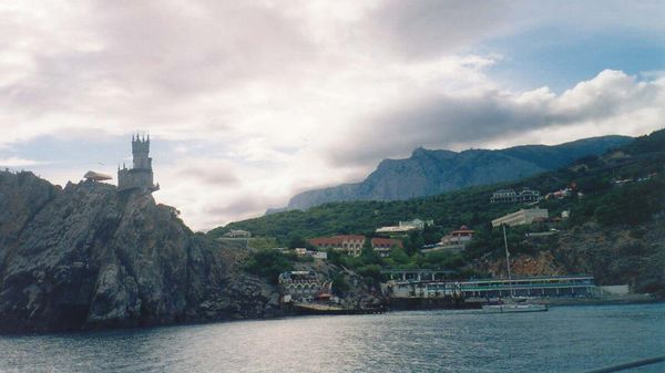 Крым: Ласточкино гнездо и Ай-Петри