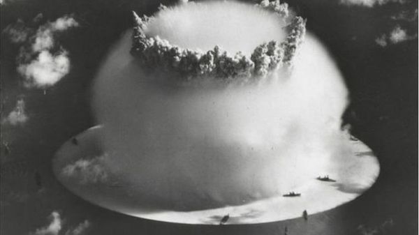 Атолл Бикини. Ядерное испытание Бэйкер 25 июля 1946 года