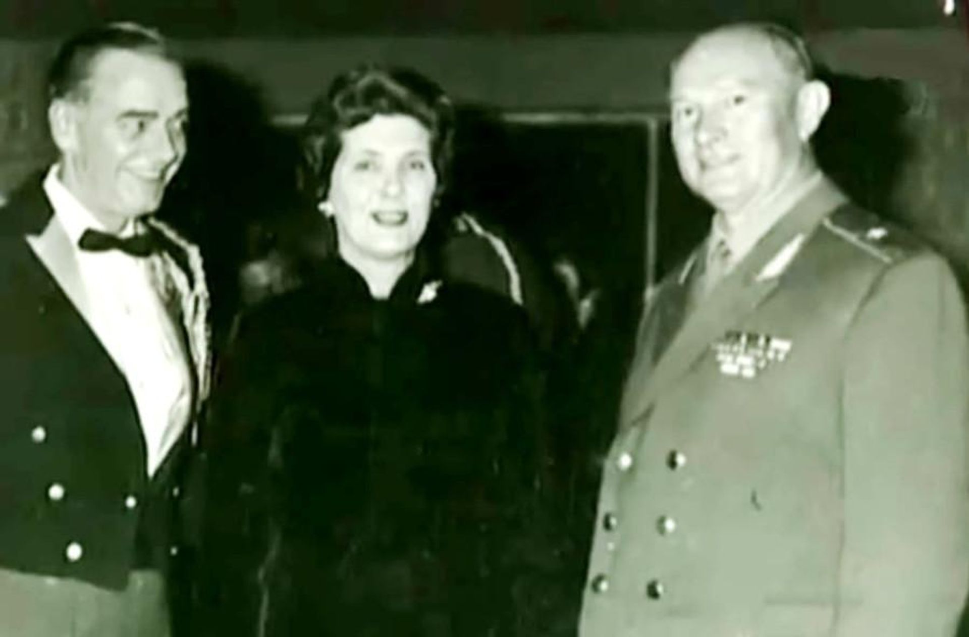 Генерал-майор Дмитрий Поляков на приёме в Дели, 1979 год - РИА Новости, 1920, 05.07.2026