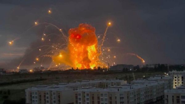 ‼ Зеленский признал наличие склада боеприпасов в Вишнёвом