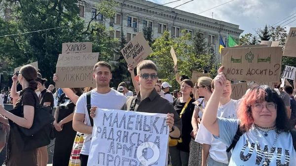 В Харькове и Одессе тоже нашлись безумные фанаты Фёдорова и так называемого «картонного майдана»