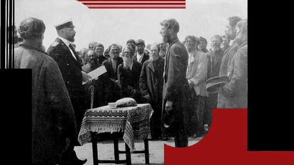 Пётр Столыпин принимает рапорт от волостного старшины. Саратовская губерния, 1904 год