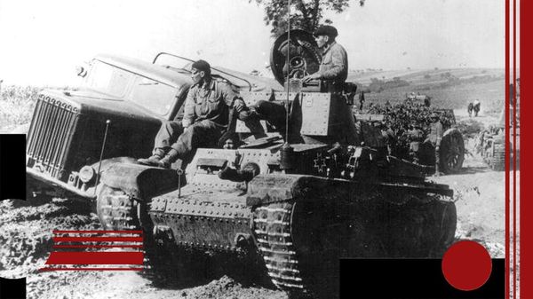 Румынские танки R-2 (LT vz.35) на марше в районе Кишинева, июль 1941 года