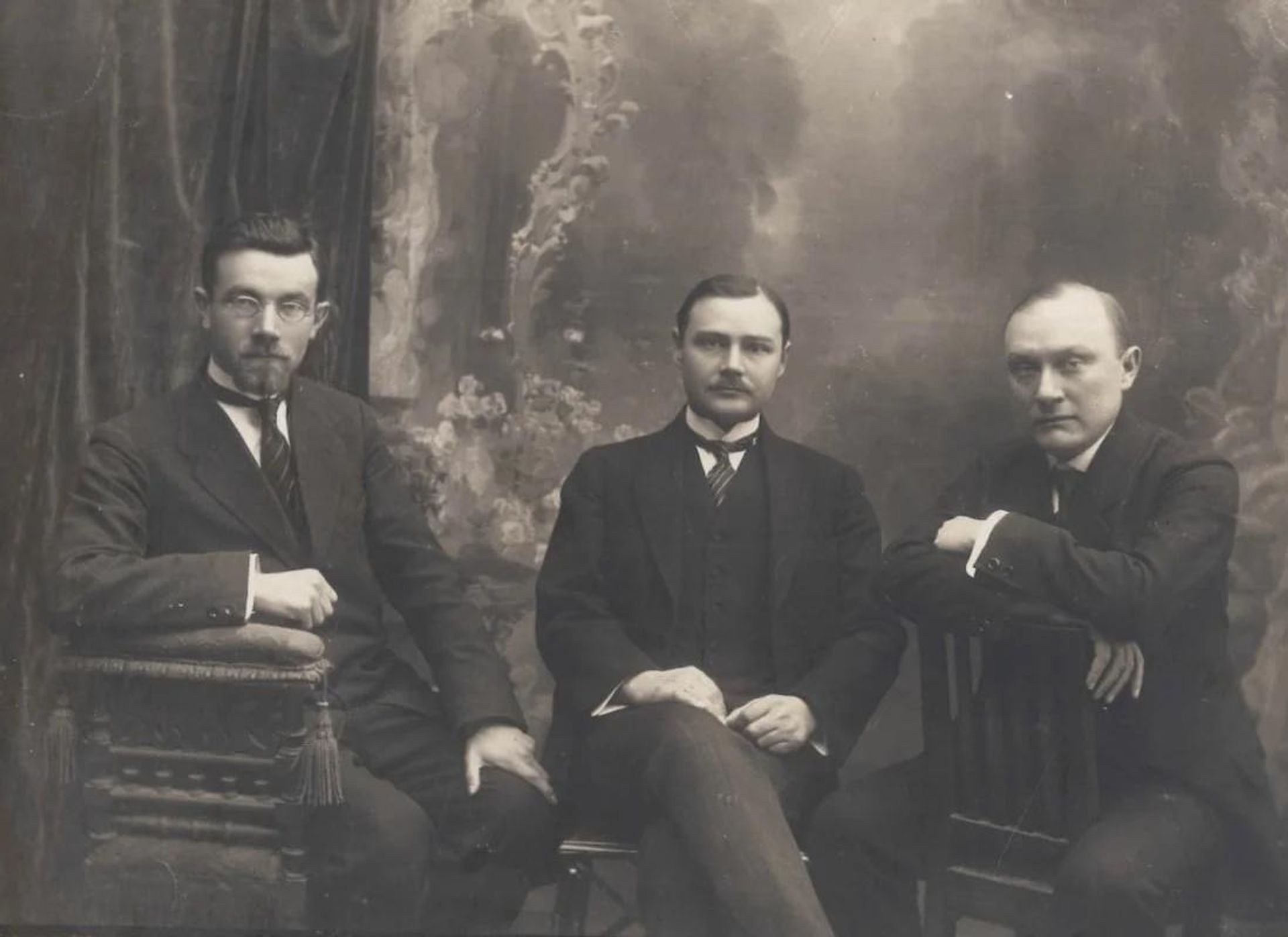 Исаак Мазепа (слева), 6 февраля 1920 года - РИА Новости, 1920, 13.08.2026