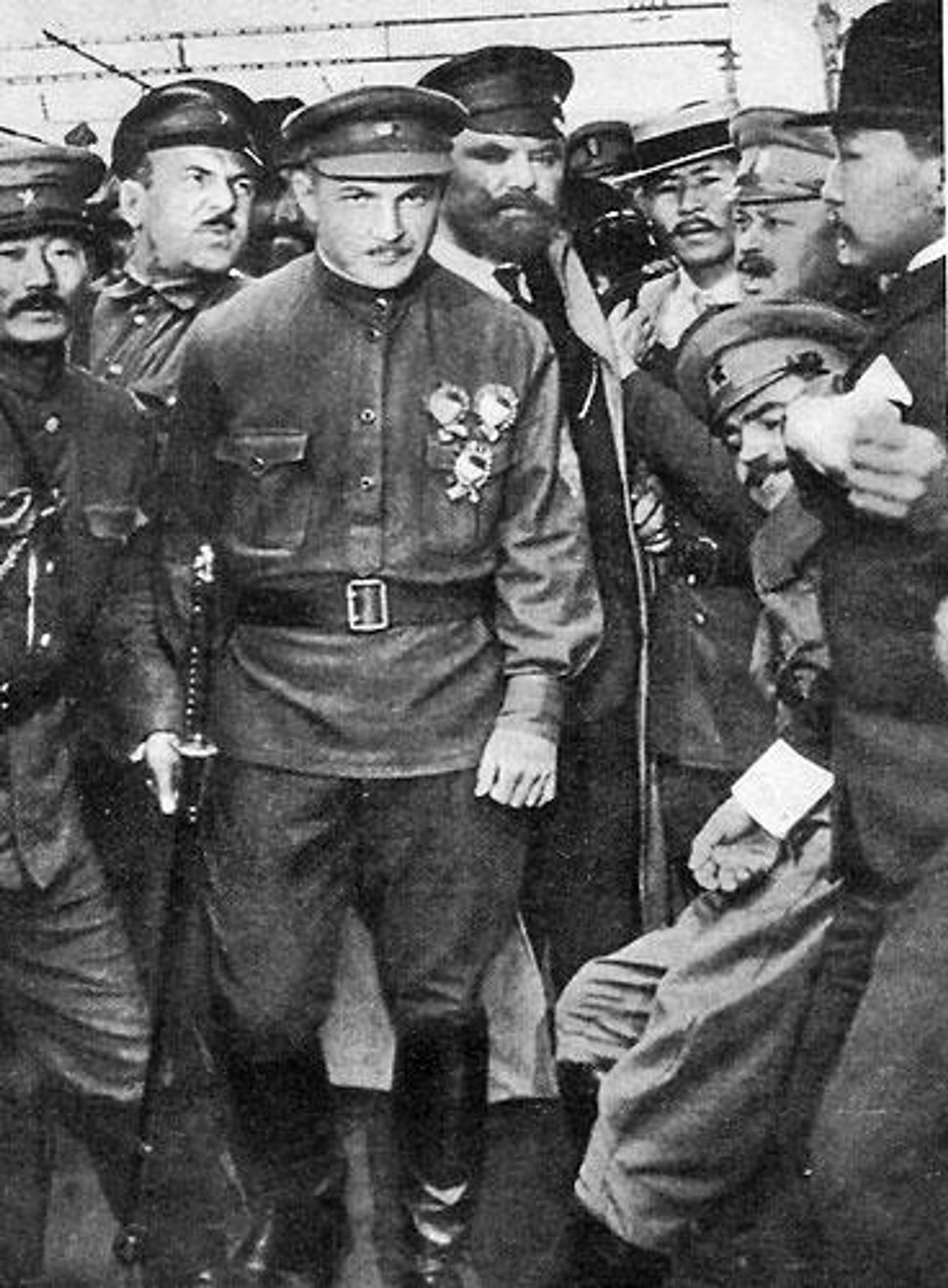 Николай Губенко в роли Василия Блюхера. Кадр из фильма Пароль не нужен, 1967 год Николай Губенко в роли Василия Блюхера. Кадр из фильма Пароль не нужен, 1967 год - РИА Новости, 1920, 14.08.2026