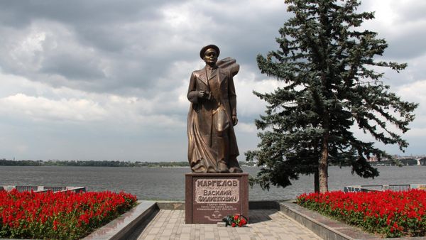 Памятник генералу Василию Маргелову