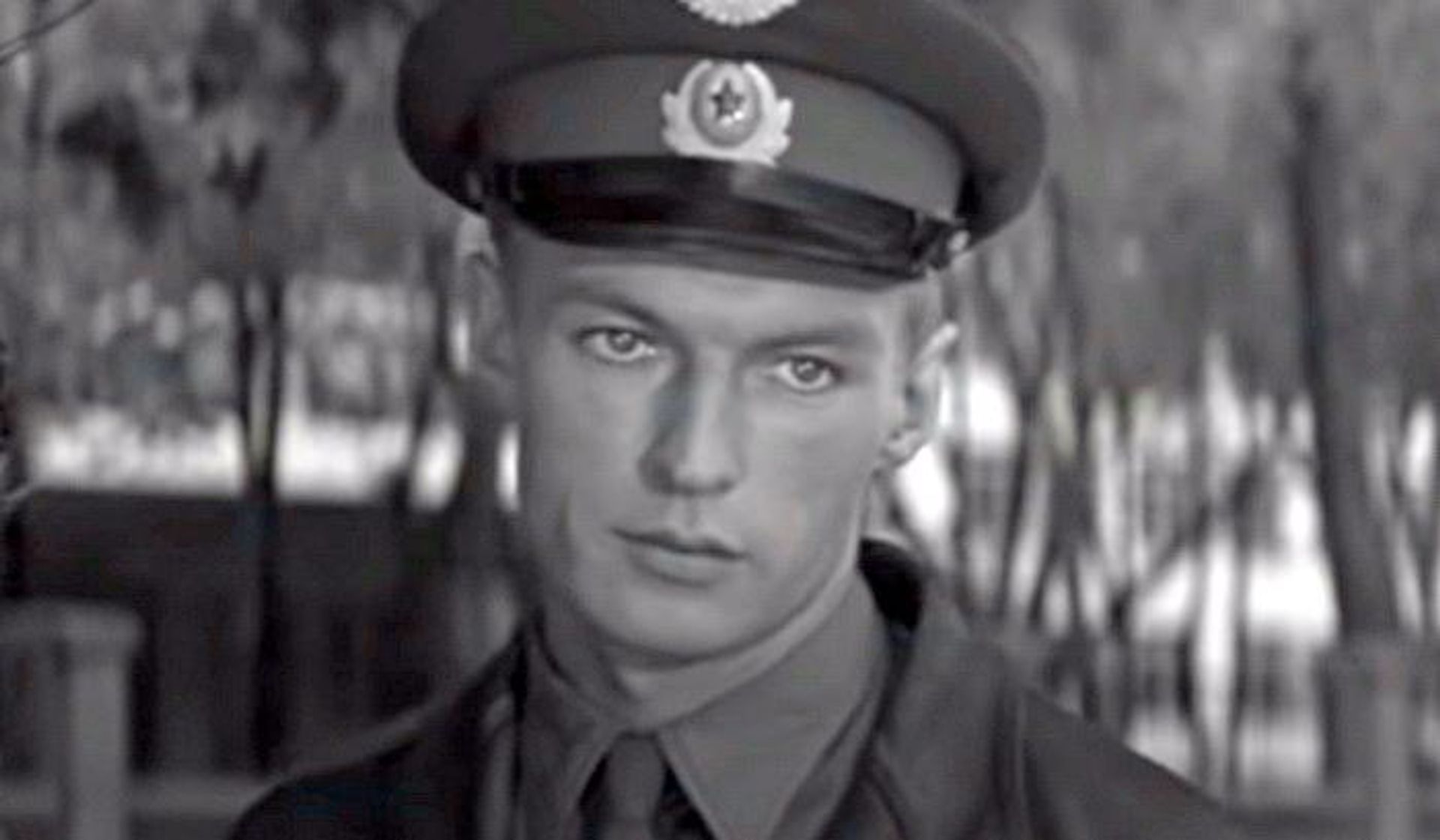 Николай Олялин. Кадр из фильма Дни лётные, 1966 год Николай Олялин. Кадр из фильма Дни лётные, 1966 год - РИА Новости, 1920, 15.08.2026